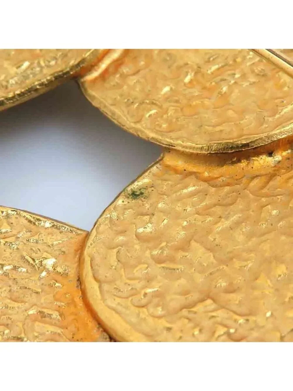 Chanel Brooch Gold